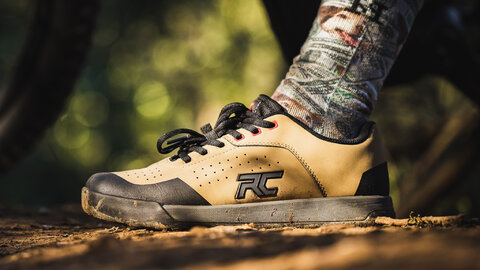 Flatpedal MTB Schuhe